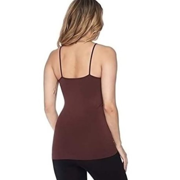 Women's Seamless Triple Criss-Cross Front Cami - Picture 3 of 3